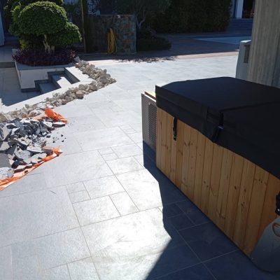 WhatsApp Image 2025-11-18 at 08.38.33_23deeeca